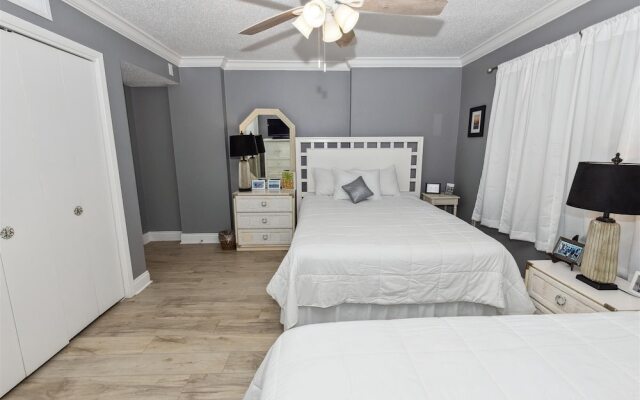 Shoreline 3042 Condo