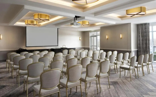 Inn at Bellefield / Hyde Park