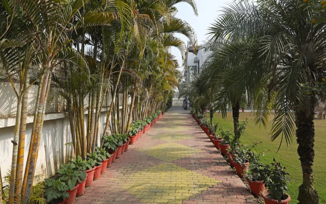 OYO 11538 Shree Kanha Shyam Hotel & Banquet