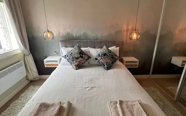 Modern And Bright 1Bd Apartment In Lewes, Sussex