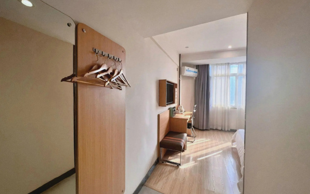 7 Days Premium Changsha Wuyi Plaza Metro Station – Guest Rooms – Changsha