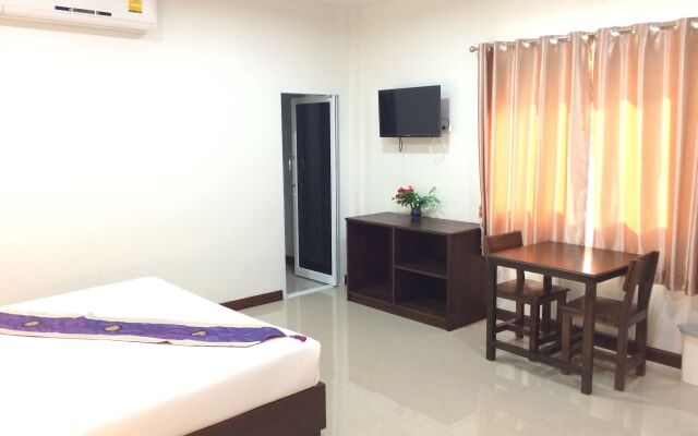 Phuket Airport Villa
