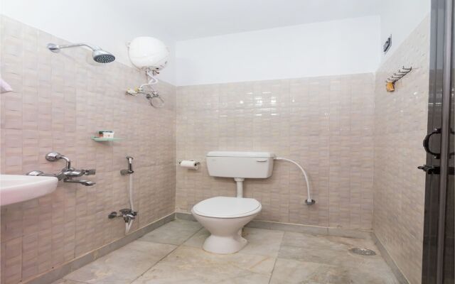 OYO 9312 Bharat Apartment