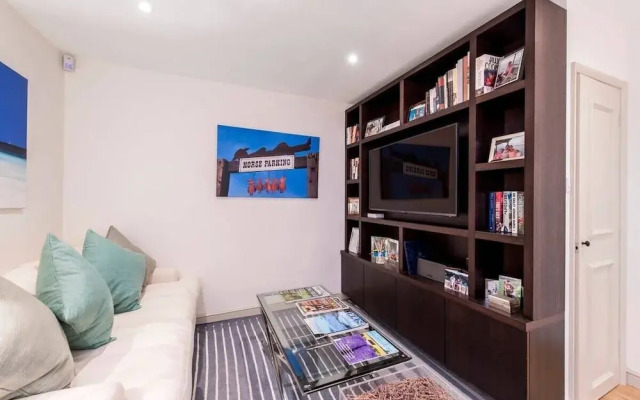 3 Bedroom Mews House - Marble Arch