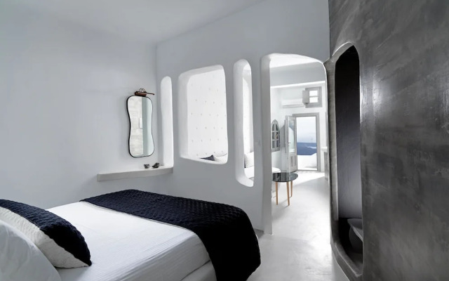 Tholos Resort Hotel