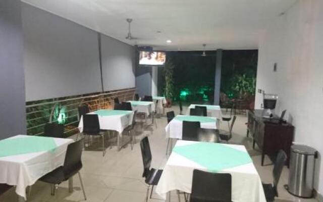 Hotel Brandts Ejecutivo Los Robles