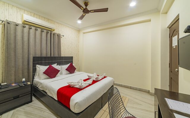 At Home Apartment Hotel