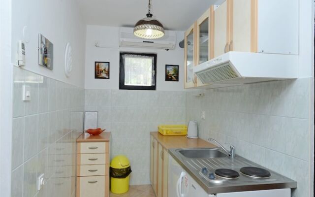 Apartments Zvonko