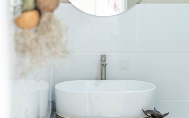 KW by Trava Boutique Hotel