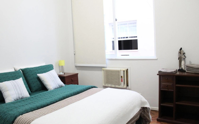 Pineapples PM203 - Moderno apartamento em Ipanema