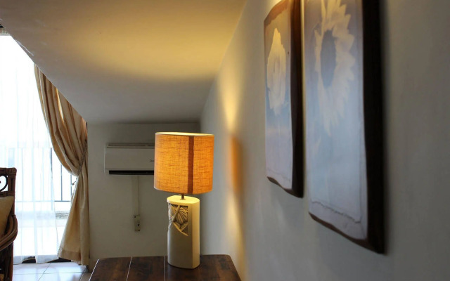 Holiday Suites Hotel And Beach