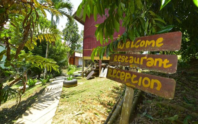 Oyo 90630 Mat Leon Village