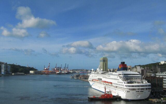 Harbor View Hotel