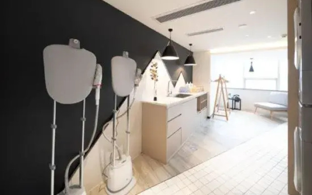 Atour S Hotel Wenshu Yuan MonasterySubway Station, Chunxi Road