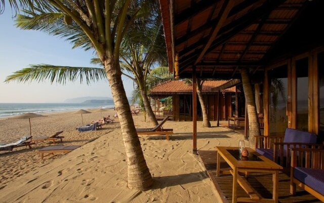 Dunhill Beach Resort