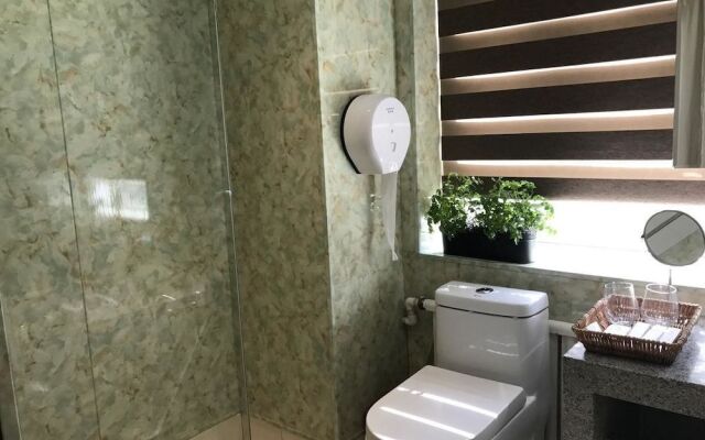 Dalian Xizhai Hotel