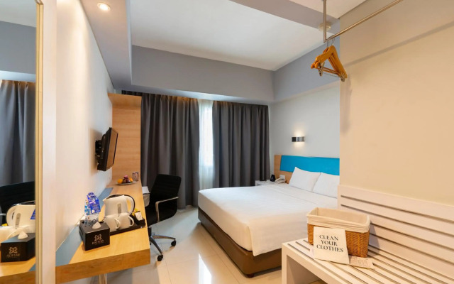 BATIQA Hotel & Apartments Karawang