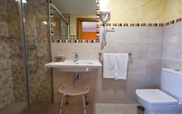 Hotel Liñares