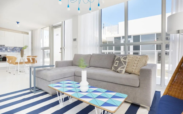 Sonder - South of 5th