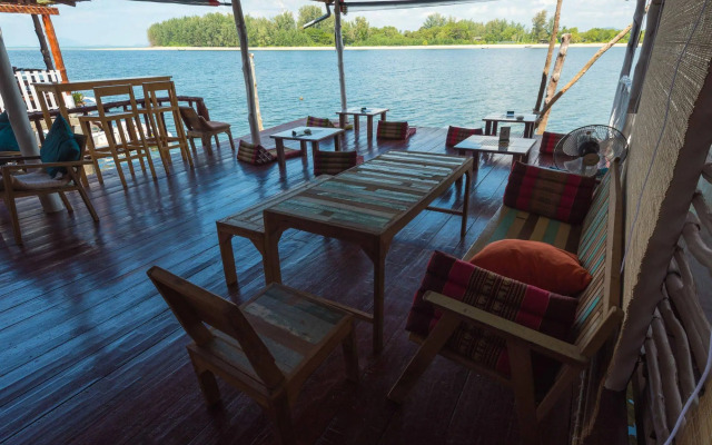 Sincere Guest House & Restaurant