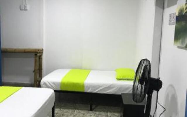 Hostal Maderos