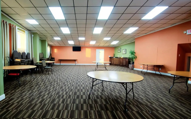 Super 8 Washington/greenville Area