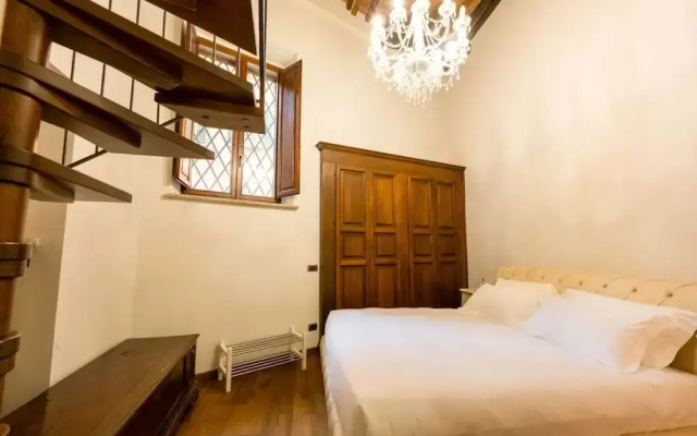 Tuscan Palace - Buratti Apartment