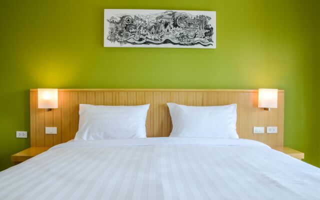 S2 Airport Residence