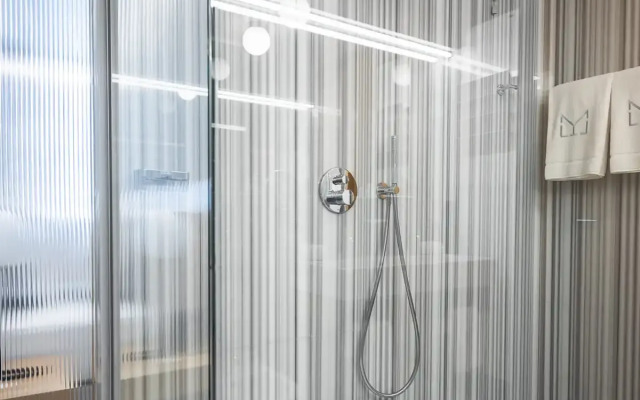 Met Boutique Hotel