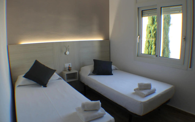 Rescator Resort 325 in Roses