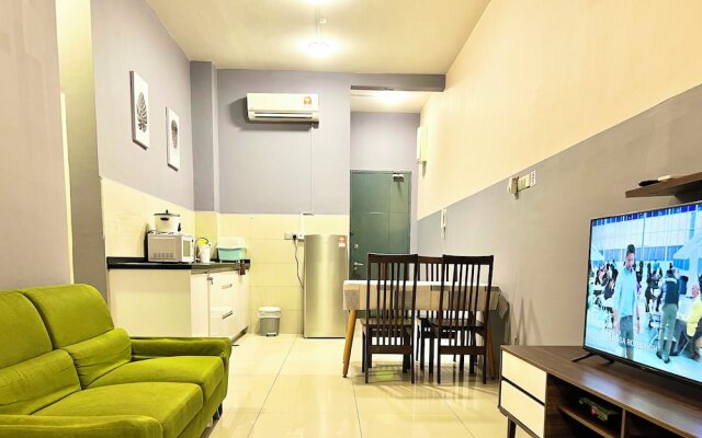 Capital O 90986 The Loft Residences