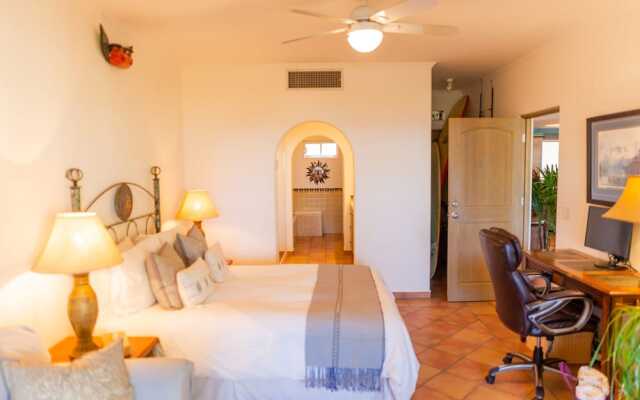 Las Mananitas C205 3 BR by Casago
