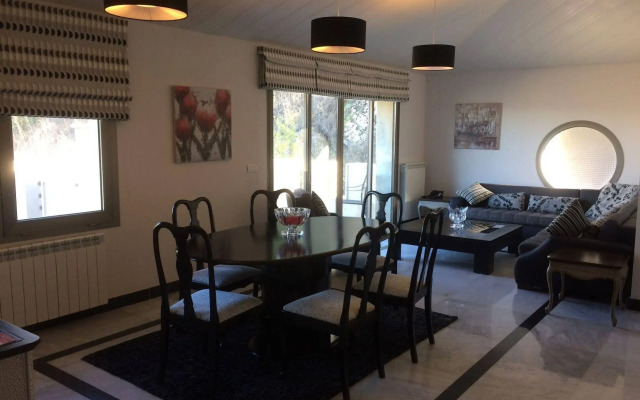 Cherry Blossom Boutique Hotel