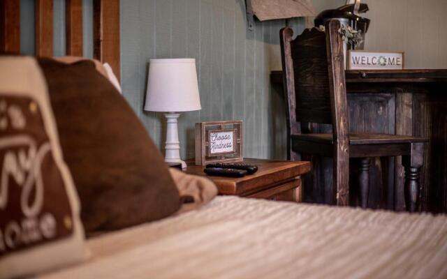 Deluxe Big Texan Multi Suite