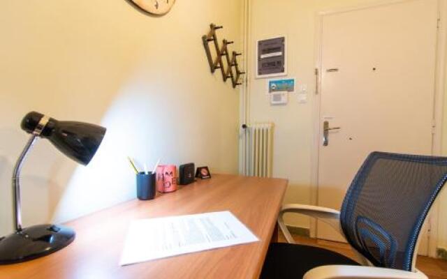 The Gallery Apartment