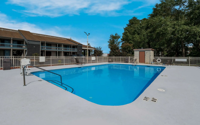 Quality Inn Fort Jackson