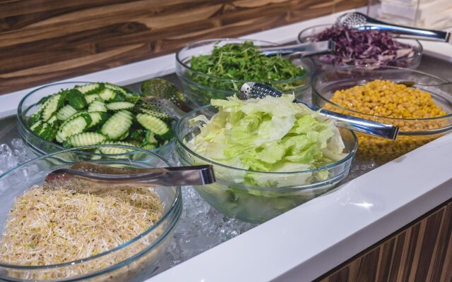 Walker Hotel Sanchong