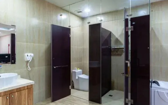Yantai Venice Fashion Theme Hotel
