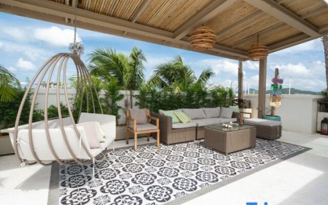 Phuket Seaview with Pool and Rooftop 4 Bedroom Skyvilla