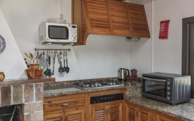 Villa Can Jaume Peso / Can Gosp