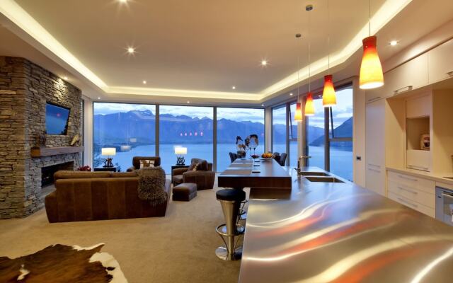 Lakes Views at Aspen House