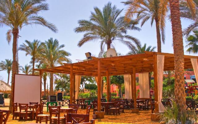 Kefi Palmera Beach Resort El Sokhna - Family Only