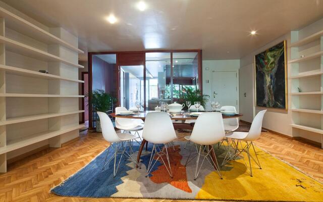 My Space Barcelona- Bonanova for 8 people