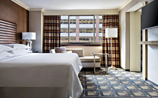 Sheraton New York Times Square Hotel
