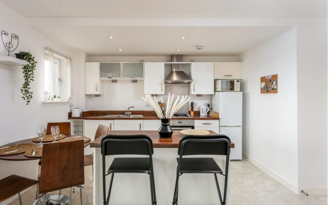 The Douglas - Donnini Apartments