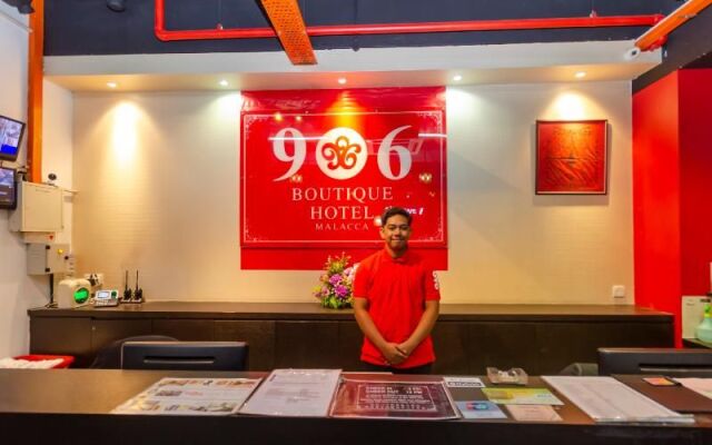 906 Hotel Kota Laksamana