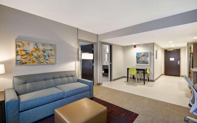 Home2 Suites by Hilton Columbus Airport East Broad