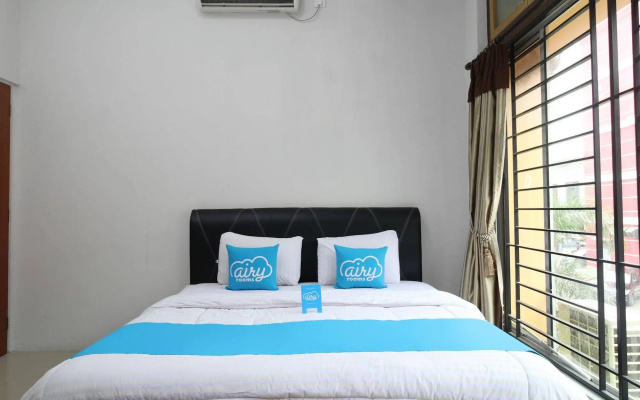 ZEN Rooms Nagoya Seraya Mas Center – Guest Rooms – Batam