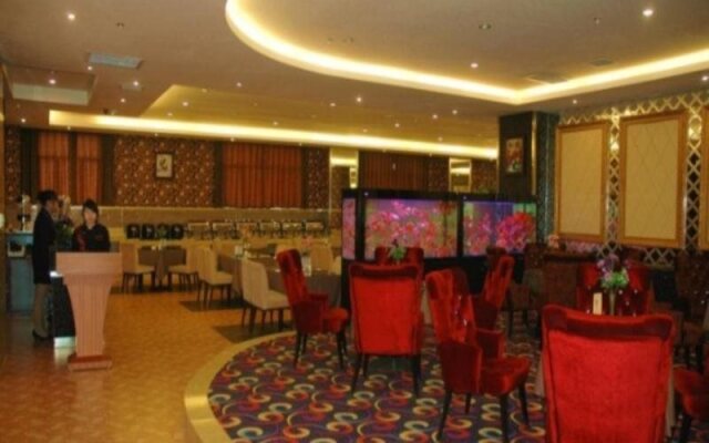 Aksu Pudong Holiday Hotel