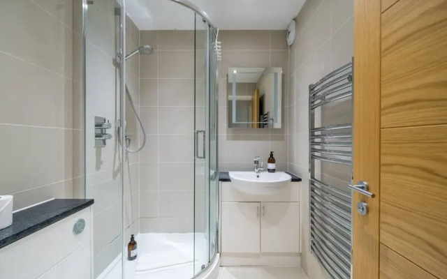 Great flat near St Pauls Cathedral